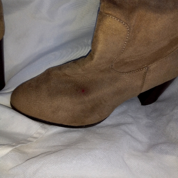 Charlotte Russe Thigh High Faux Suede Tan Womens Boots Size 8 Preowned - Picture 2 of 7